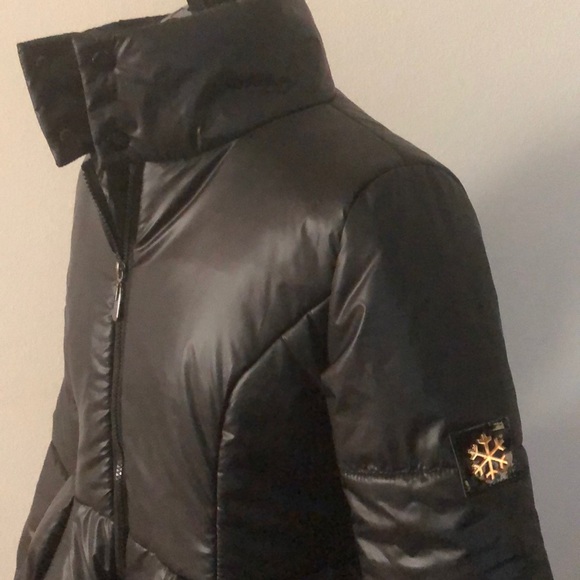 Black Puffer Coat - Picture 2 of 4